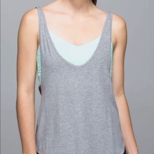 Lululemon Twist and Turn Tank with built in bra